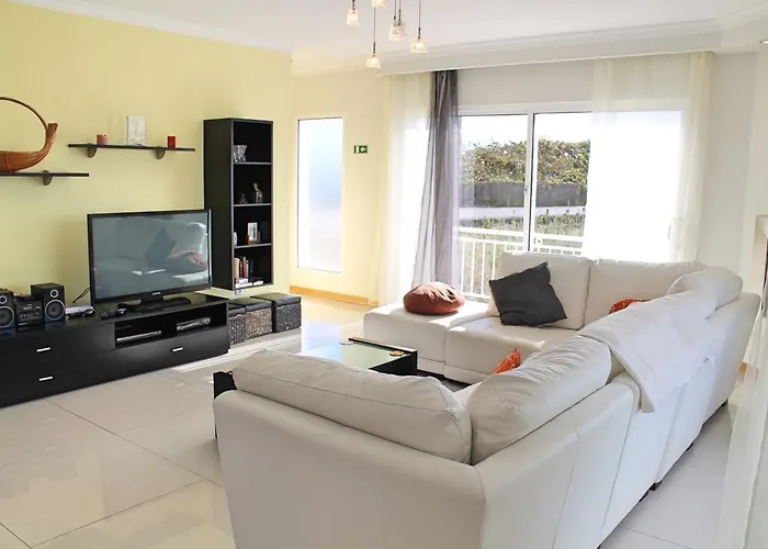 Villa Tranquil With Pool In Arcoview Calheta (Madeira)