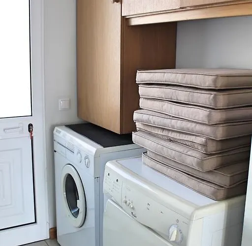 Vila Tranquil With Pool In Arcoview