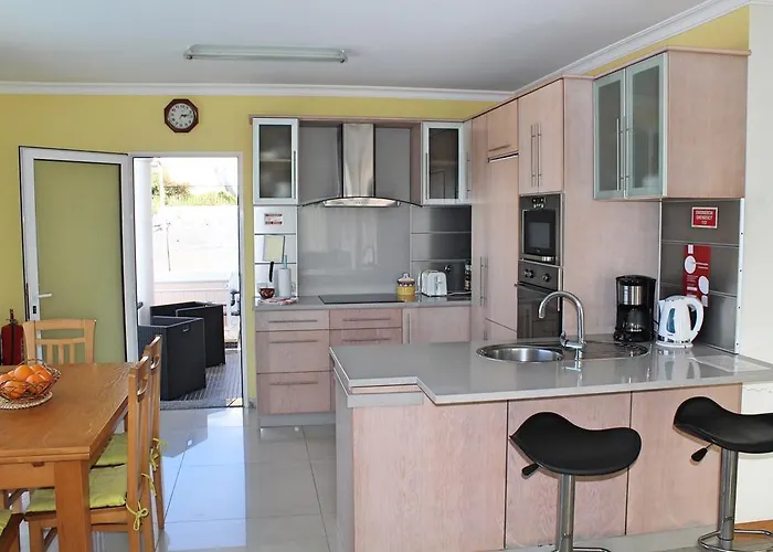 Villa Tranquil With Pool In Arcoview Calheta (Madeira)