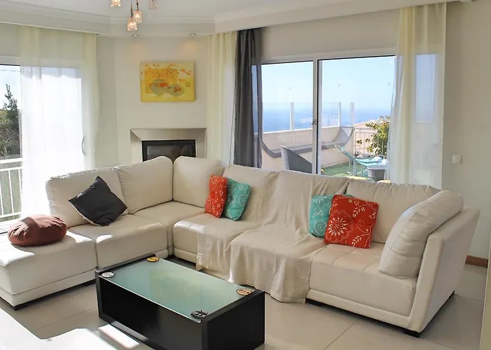 Tranquil With Pool In Arcoview Villa *