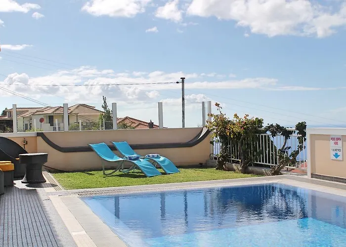 Tranquil With Pool In Arcoview Calheta (Madeira)